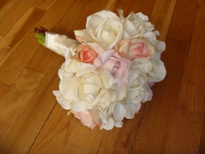 Beauté par Arielle Comment faire un bouquet de fleurs en soie (faire) Beauté par Arielle Comment faire un bouquet de fleurs en soie