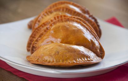 Boeuf et pommes de terre Empanadas, vos souhaits et plats (pommes de terre) Boeuf et pommes de terre Empanadas, vos souhaits et plats