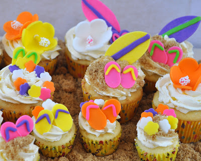 Beki Cook s Kuchen Blog Leicht Hawaiian oder Strand-Themed Cupcakes