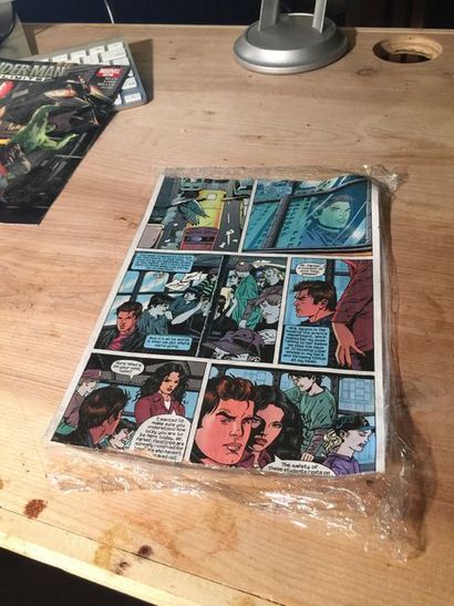 Bi-fold Comic portefeuille du livre 5 étapes (avec photos) (bi-fold) Bi-fold Comic portefeuille du livre 5 étapes (avec photos)