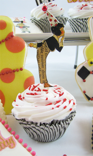 Anniversaire Cupcakes How-To, Faites vos propres Picks Petit gâteau d'anniversaire