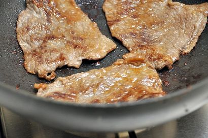 Bistek (Filipino-Style Pan Fried Steak de boeuf) - Fuss de cuisine gratuit