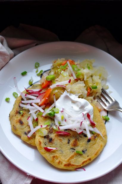 Black Bean Pupusas avec Lime curtido A Giveaway, ¡Hola! JALAPEÑO¡HOLA! JALAPENO