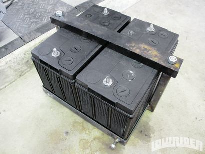 Hydraulique Black Magic Set Up - Lowrider Magazine