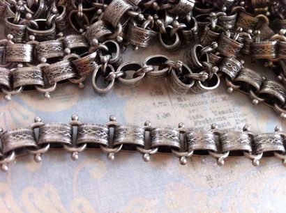 Collier livre de la chaîne (chaîne) Livre Collier chaîne