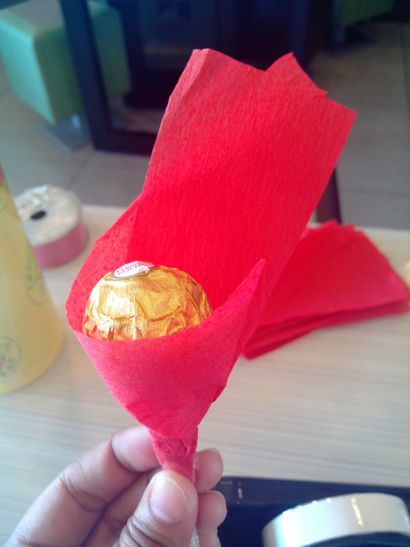 Blumenstrauß aus Ferrero Rocher, gesüßt Art Moments