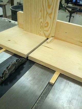 Box (doigt) Jig Joint 9 étapes (avec photos)