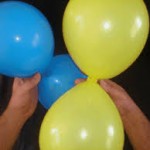 Marke der Welt - Erstellen eines Ballon-Bogen mit Dekorieren Streifen