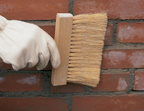 Bauen Sie ein Brick Garden Wall - Extreme How To