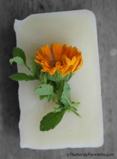 Calendula Savon - La femme Ferme Nerdy