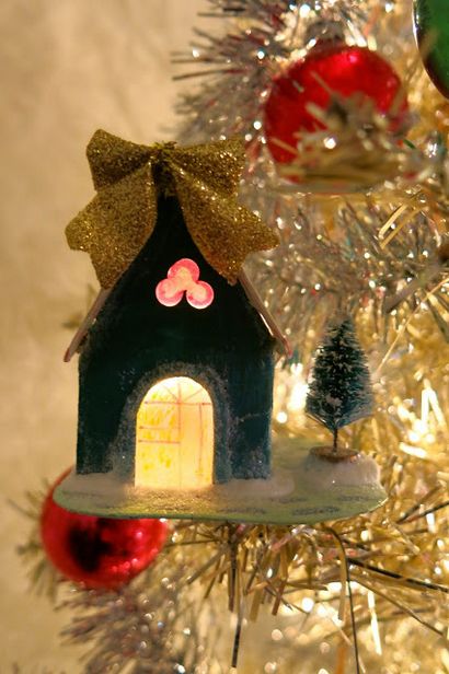 Cassie Stephens Bricolage Vintage Putz Maisons, A Light Up Village!