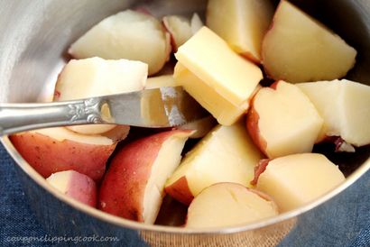 Cheesy Mash de pommes de terre rouge, coupon Clipping Cook (pommes de terre) Cheesy Pomme de terre rouge Mash, coupon Clipping Faire cuire