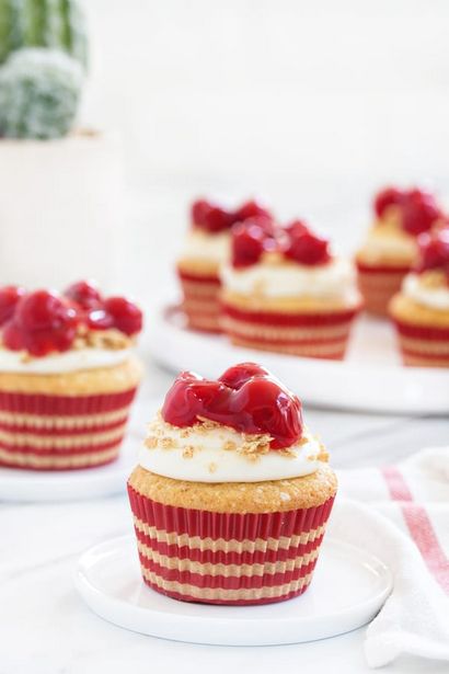 Cerise gâteau au fromage - Mon Cupcakes Faire cuire au four Addiction (gâteau au fromage) Cerise - Mon gâteau au fromage Petits gâteaux de cuisson Addiction