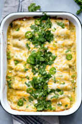 Huhn und Weiße Bohnen-Enchiladas mit Cremige Salsa Verde, Skinnytaste