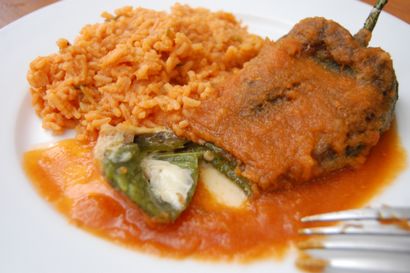 Chiles Rellenos, ein mexikanischer Klassiker, der - s einfach zu machen - DIY Haus - Garten