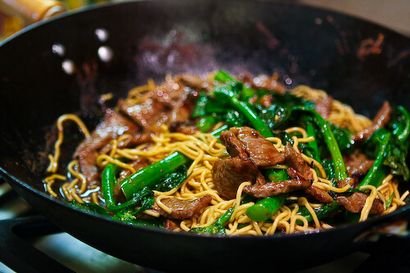 Chinese Broccoli Beef Noodle Rezept