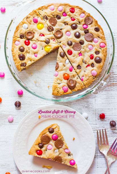 Chocolate Chip Cookie Skillet - Averie Cooks