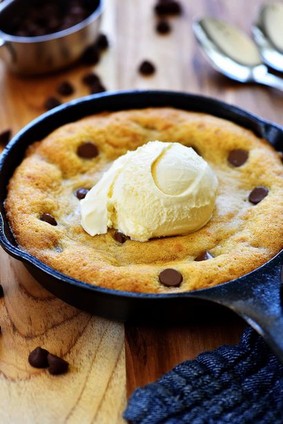 Chocolate Chip Skillet Cookie - Leben im Lofthouse