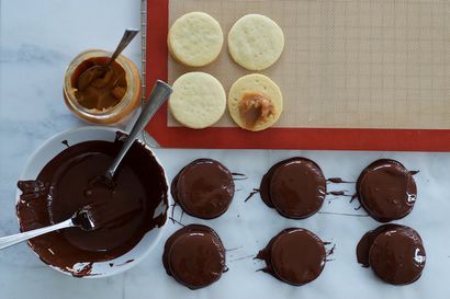 Chocolate Covered Alfajores - Rezept für Abenteuer