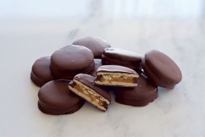 Chocolate Covered Alfajores - Rezept für Abenteuer