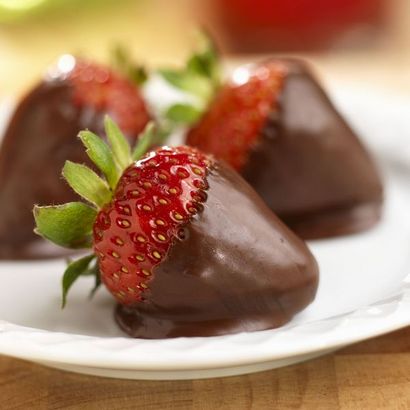 Schokolade überzogene Erdbeeren Diashow Rezept