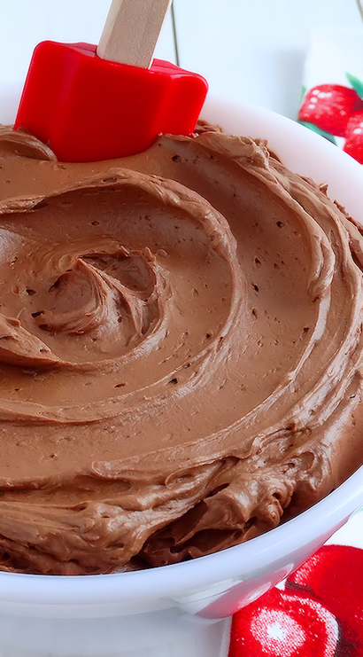 Schokoladen-Mousse Butter Frosting 3 Wege - Wicked Gut Küche