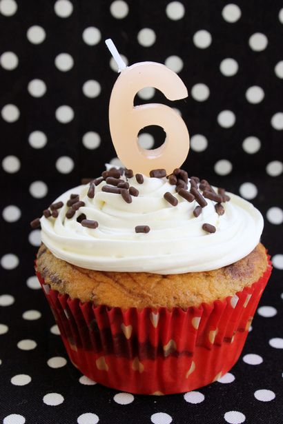 Chocolat Vanille tourbillonné anniversaire Cupcakes - Le bonheur est fait maison