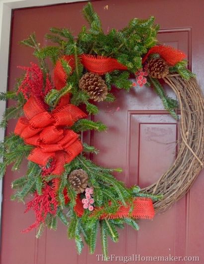 Grapevine Noël - couronne à feuilles persistantes (faite avec des boutures d'arbres libres!) - Le Frugal Homemaker