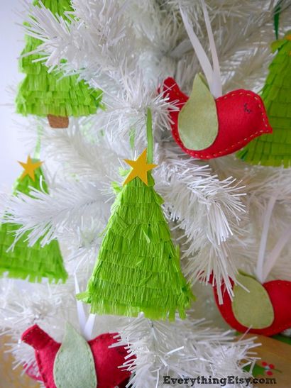 Weihnachtsbaum Pi - ata verziert Feiertags-Tutorial