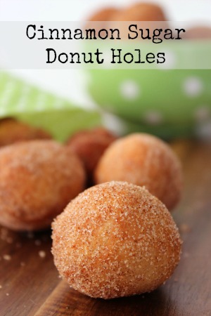 Zimt-Zucker Donut Holes, Easy Donut Rezept, Mütter wissen müssen ™