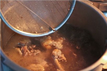 Consommé chinois Hot Pot, Yi réservation (réservation) Consommé chinois Hot Pot, Yi Réservation