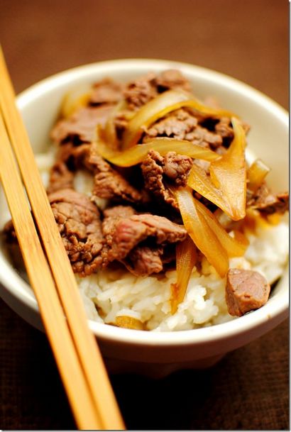 Copycat Yoshinoya Beef Schalen - Iowa Mädchen Essen