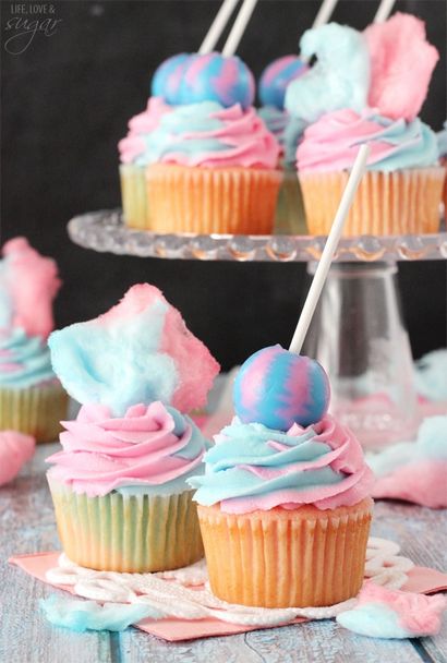 Cotton Candy Cupcakes - La vie et l'amour sucre