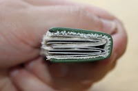Crafty Bitz Tutorial - Comment faire une couverture de livre Altered matchbox & amp; livre Mini (de Bitz) Crafty Bitz Tutorial - Comment faire une couverture de livre Altered matchbox & amp; Mini-livre