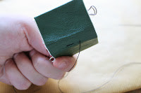 Crafty Bitz Tutorial - Comment faire une couverture de livre Altered matchbox & amp; Mini-livre (faire) Crafty Bitz Tutorial - Comment faire une couverture de livre Altered matchbox & amp; Mini-livre