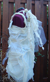 Craftzies DIY Halloween`Costumes-Braut von Frankenstein-Mama-Wickelkleid