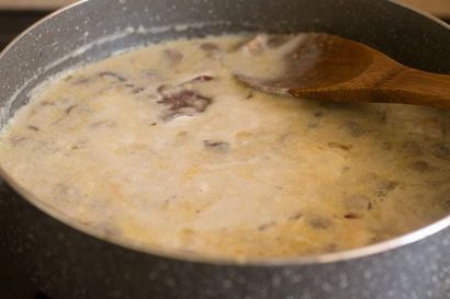 Crème de recette de la soupe aux champignons, crème de légumes recette de soupe aux champignons