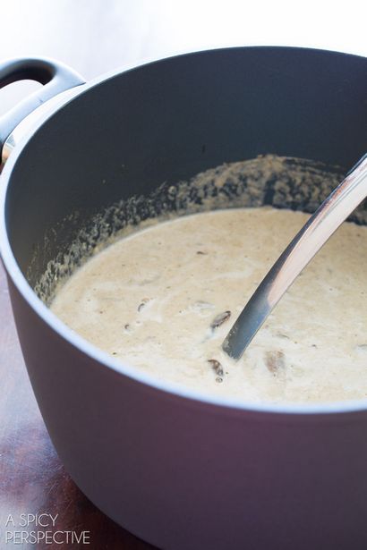 Cremige Wild Mushroom Soup - A Spicy Perspective