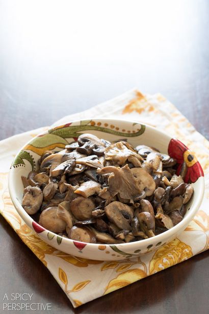 Cremige Wild Mushroom Soup - A Spicy Perspective