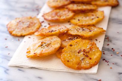 Croustillants épicés Tostones - muy bueno livre de recettes