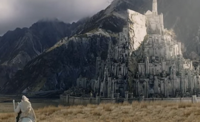 Crowdsource La construction d'une réplique grandeur nature de Minas Tirith