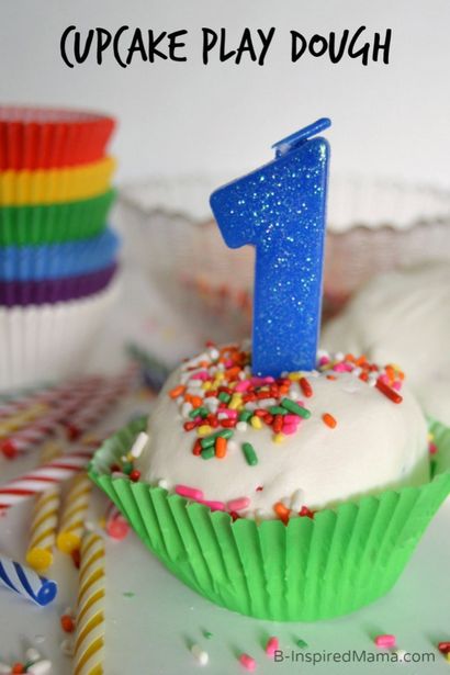 Kuchen-Spiel-Teig-Rezept für erste Geburtstags-Party-Spaß