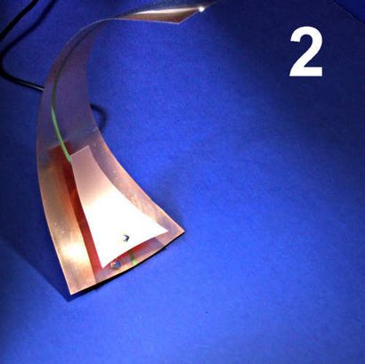 Gebogene Circuit Board-Kunst bildet einen Touchless-Touch-Schalter LED-Lampe 6 Schritte (mit Bildern)
