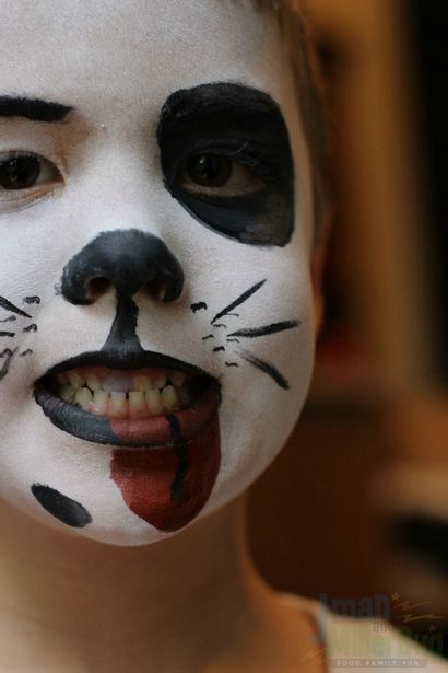 Dalmatien Halloween Costume - Face Painting Tutorial - Les aventures de J-Man et Millerbug