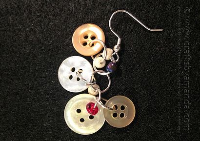 Schlenker Antike Knopf Ohrringe - Crafts von Amanda