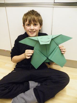 Darth Paper (origamis Darth Vader) 5 étapes