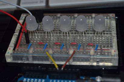 Démystifier 4 Pin adressable RVB LEDS 6 étapes (avec photos)