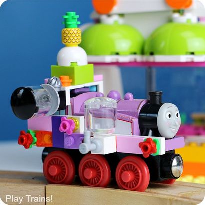 Entwerfen Sie Ihre eigene LEGO Holzeisenbahn - Spielen Züge!
