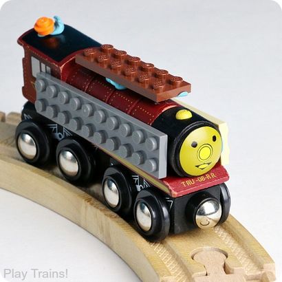 Entwerfen Sie Ihre eigene LEGO Holzeisenbahn - Spielen Züge!