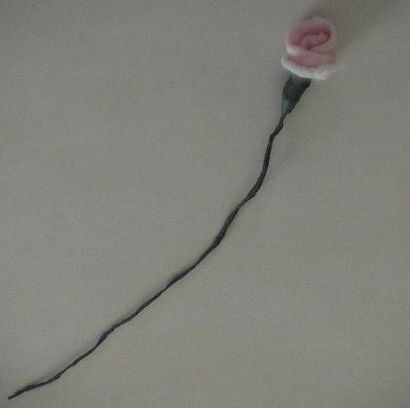 Detailliert, Step-by-Step-Baby-Socke Rose Bouquet Instructions